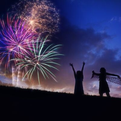 fireworks-804838_1920
